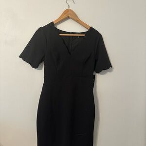 Lulu's Black Scalloped Sleeve Sheath Dress V-Neck